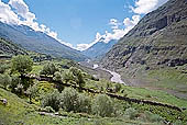 The road from Leh to Manali 